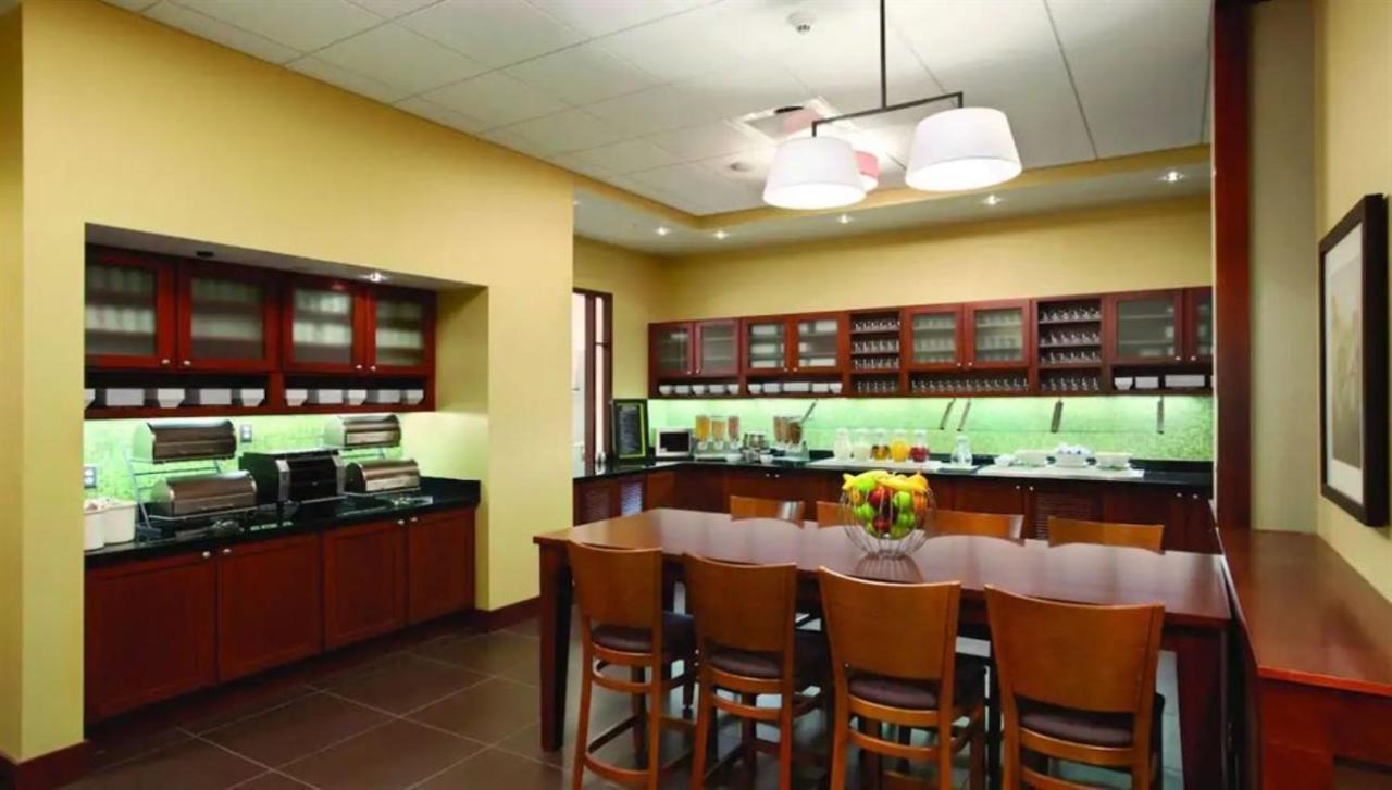 Hyatt Place Downtown 3*